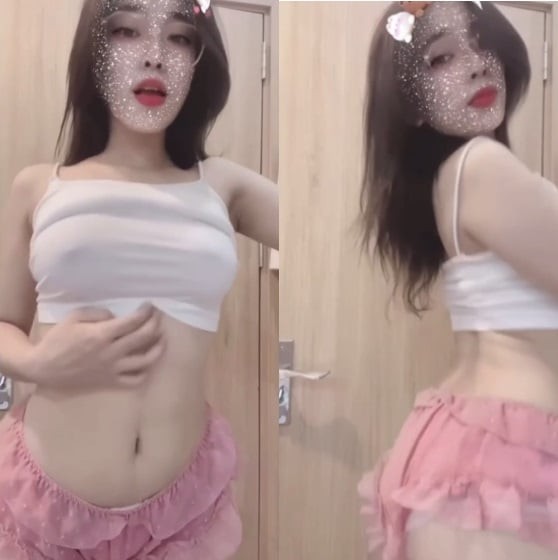 Thùy Dương múp máp vú đẹp rên sướng
